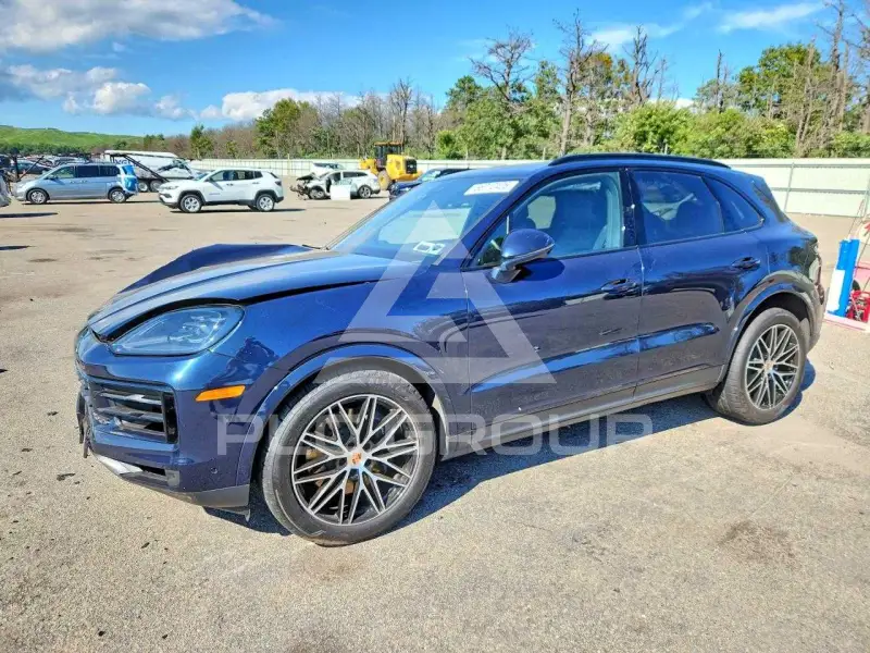 2025 Porsche Cayenne photo