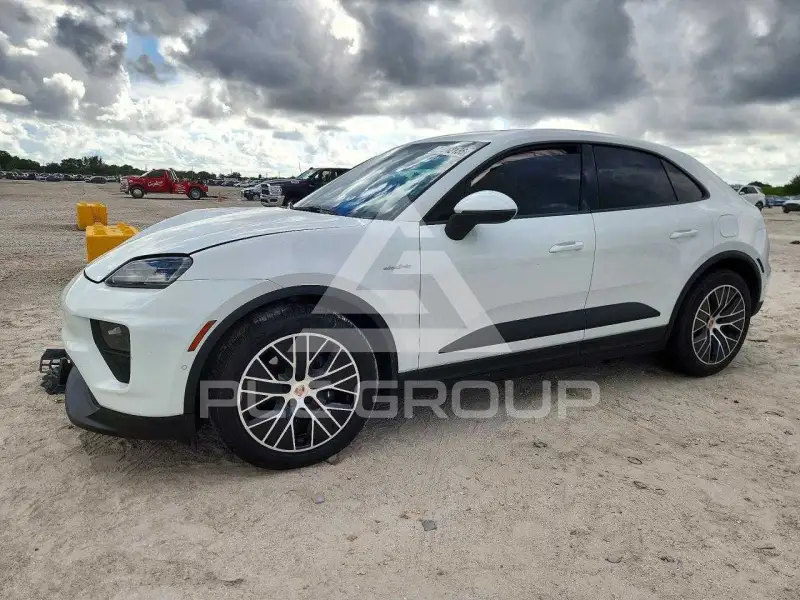 2025 Porsche MACAN фото