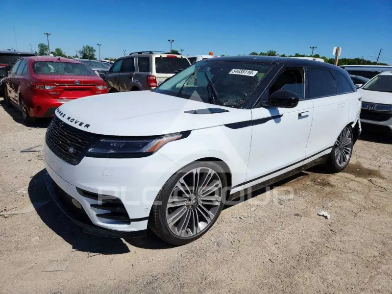 2025 Land Rover Range Rover photo