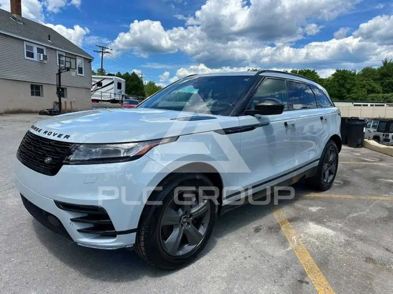 2025 Land Rover Range Rover photo