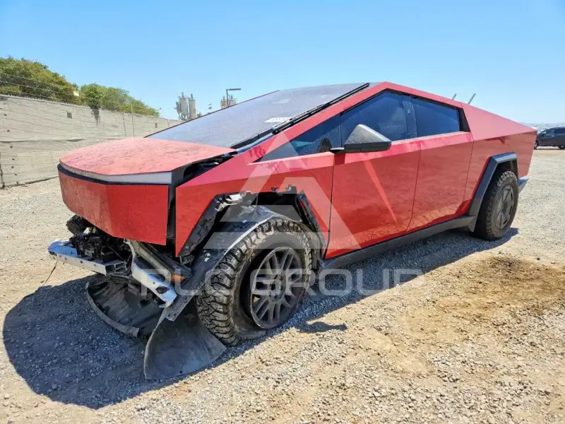 2025 Tesla Cybertruck фото