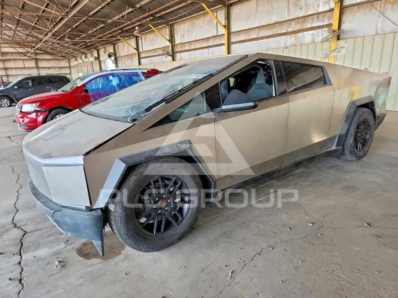 2025 Tesla Cybertruck фото