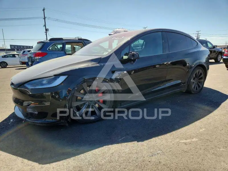 2025 Tesla Model X photo