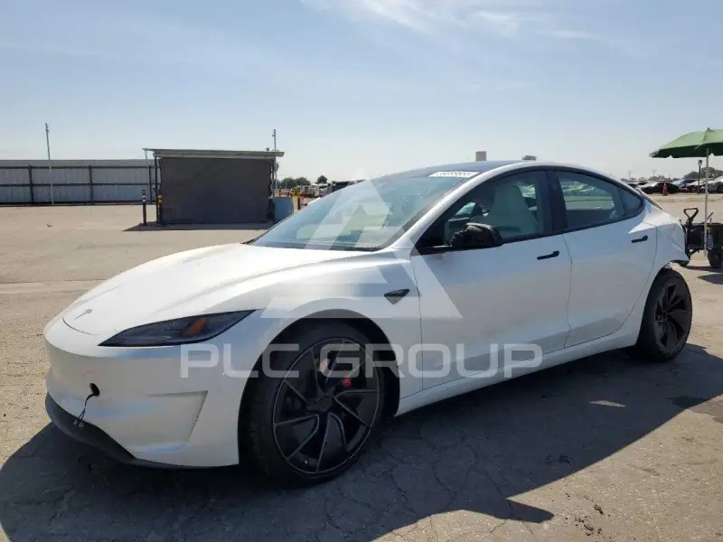 2025 Tesla Model 3 photo