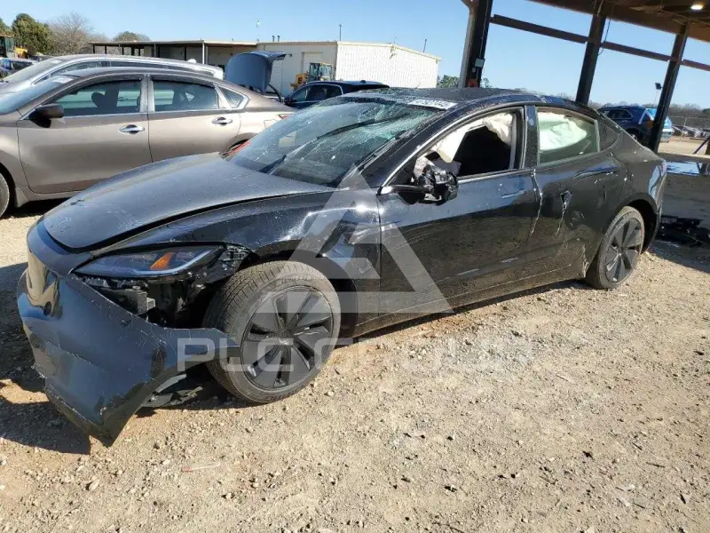 2025 Tesla Model 3 photo