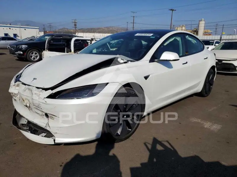 2025 Tesla Model 3 photo