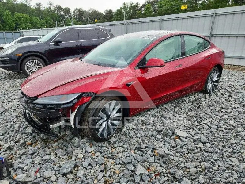 2025 Tesla Model 3 photo