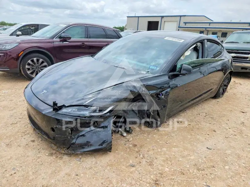 2025 Tesla Model 3 фото