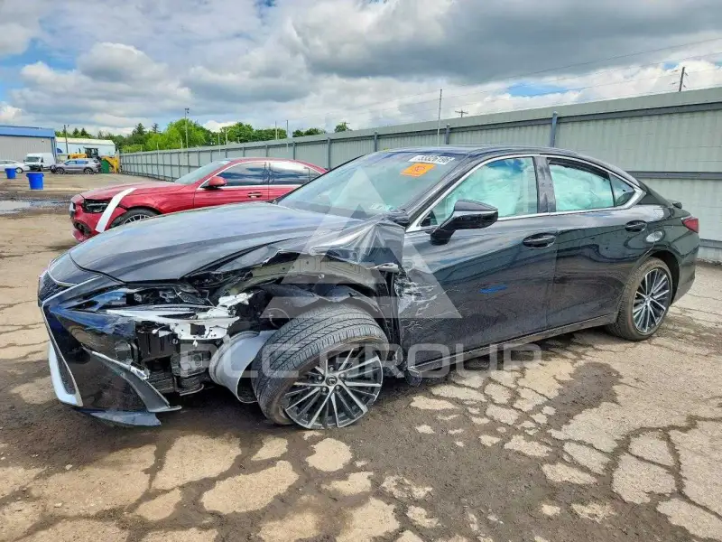 2025 Lexus ES300 фото