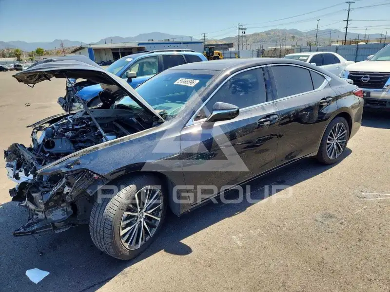2025 Lexus ES300 фото