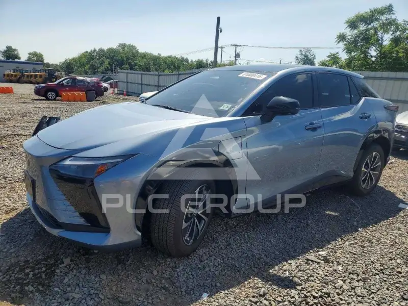 2025 Lexus RZ photo