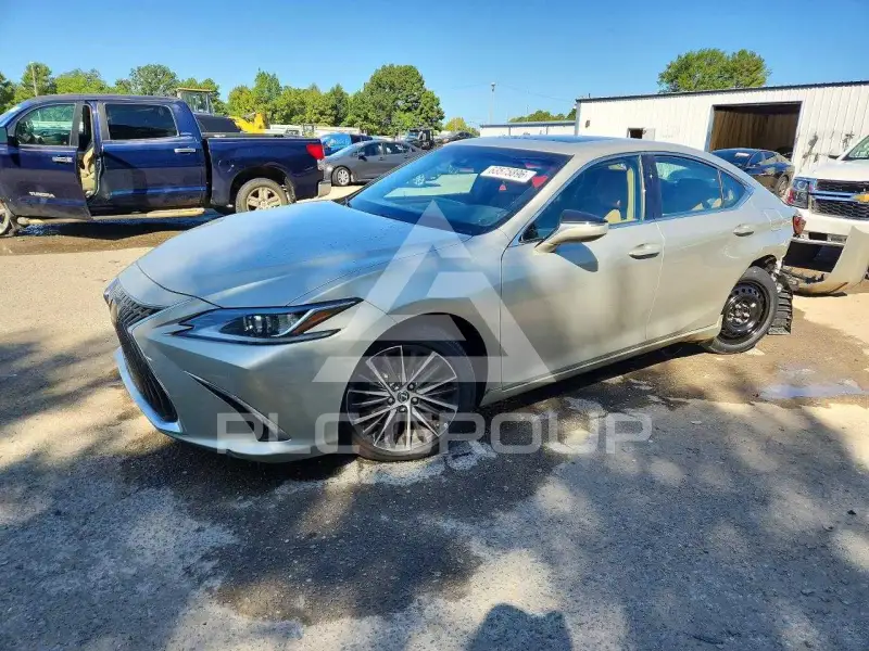 2025 Lexus ES350 photo