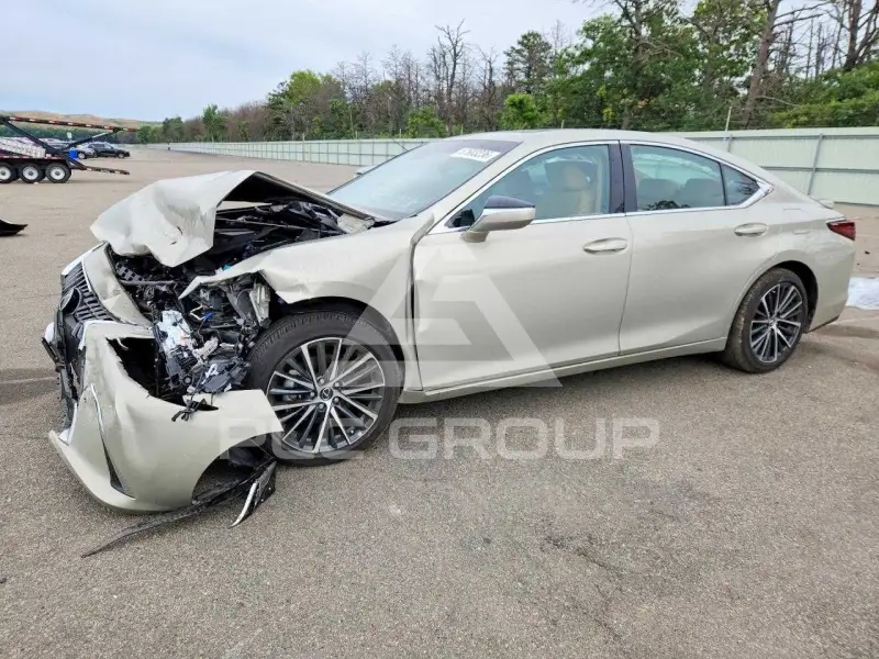 2025 Lexus ES350 фото