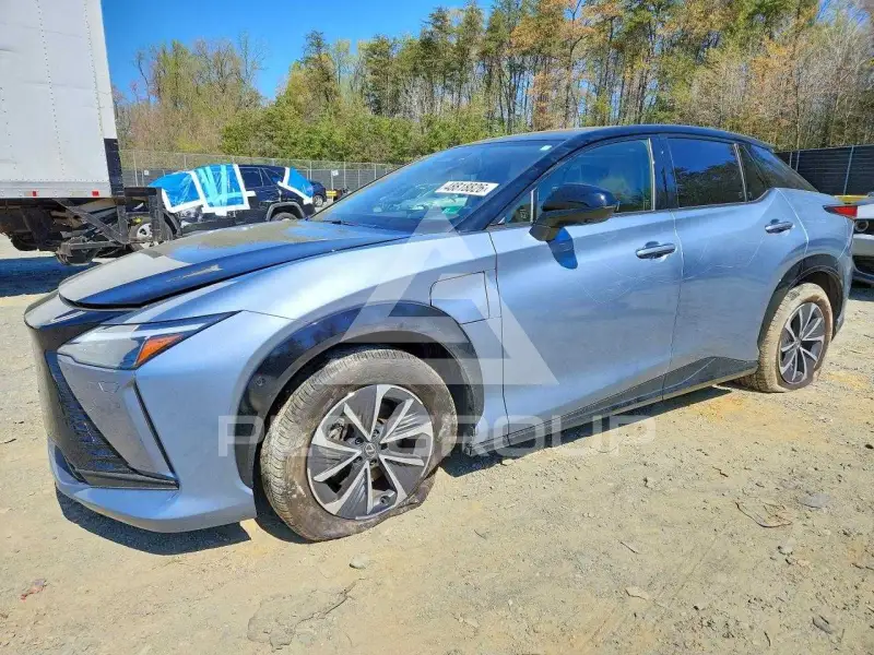 2025 Lexus  фото