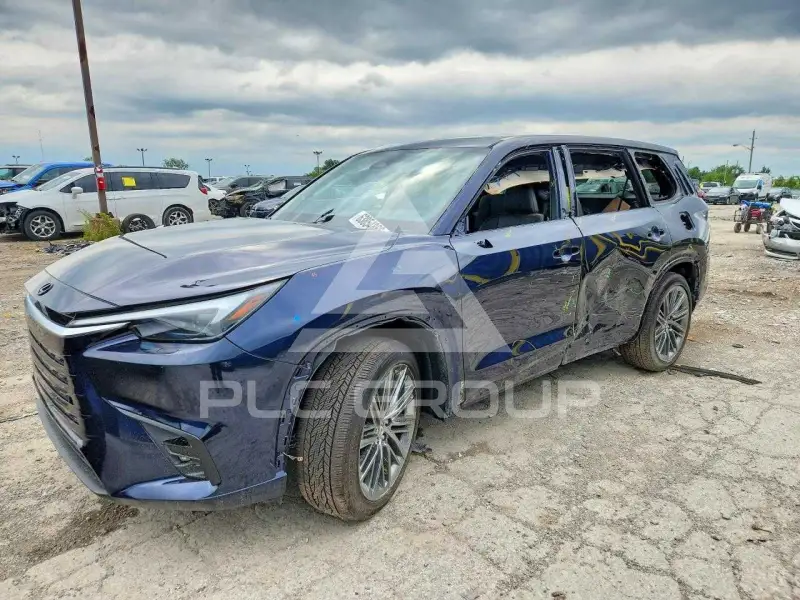 2025 Lexus Tx photo