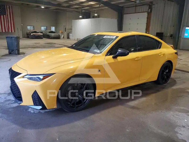 2025 Lexus IS фото