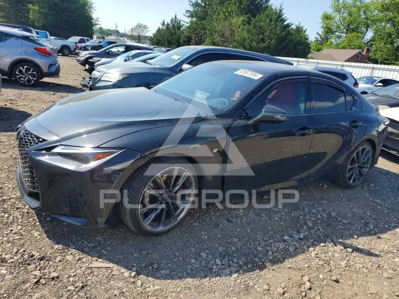 2025 Lexus IS photo