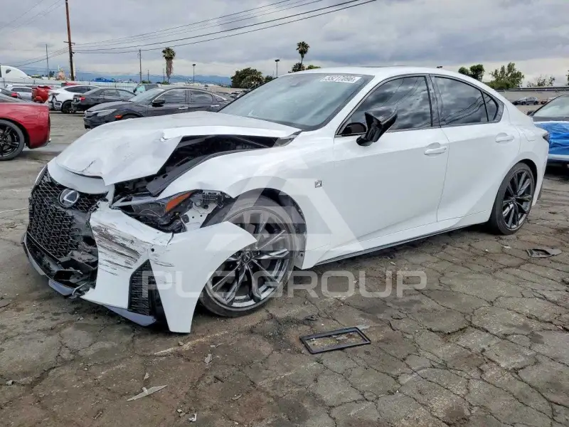 2025 Lexus IS350 фото