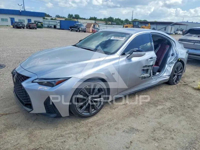 2025 Lexus IS фото