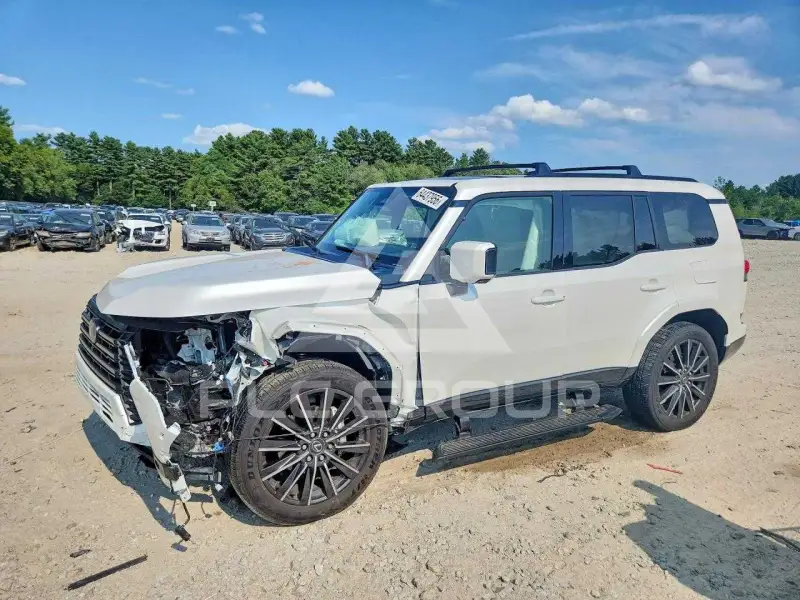 2025 Lexus GX photo
