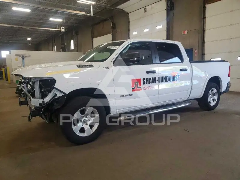 2025 RAM 1500 фото