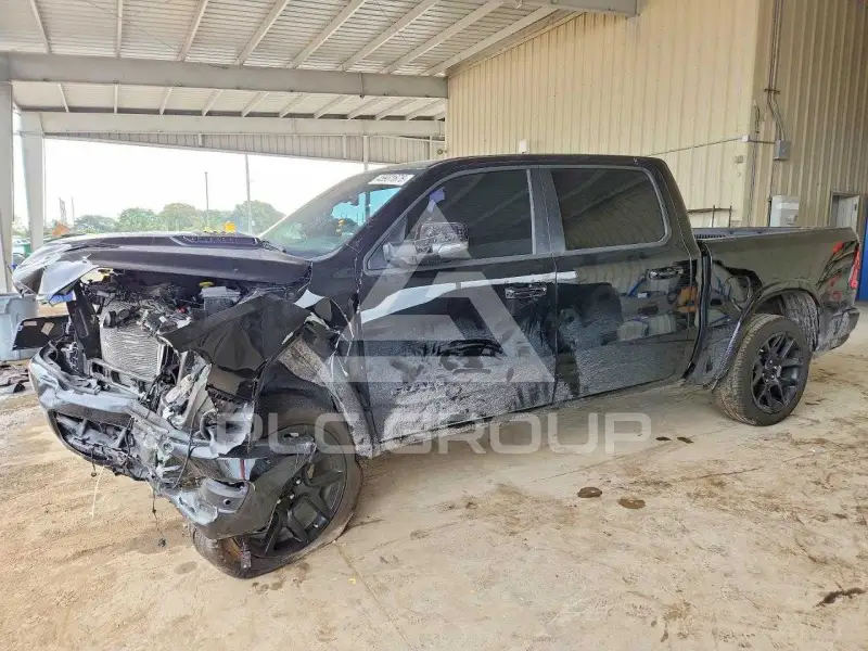 2025 RAM 1500 фото