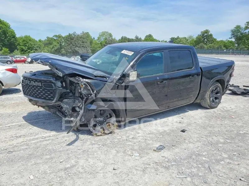 2025 RAM 1500 photo