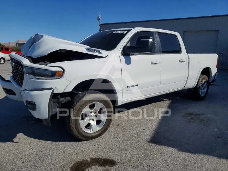 2025 RAM 1500 photo