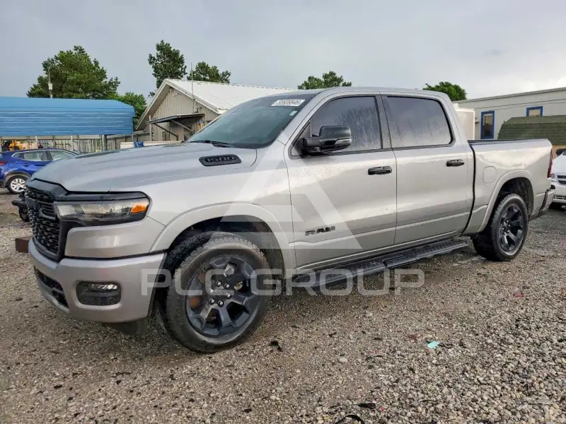 2025 RAM 1500 фото