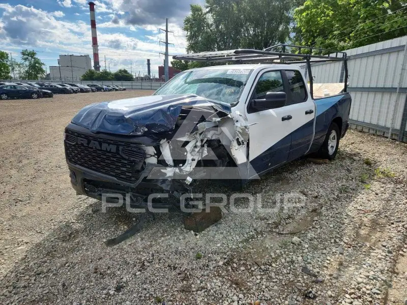 2025 RAM 1500 фото