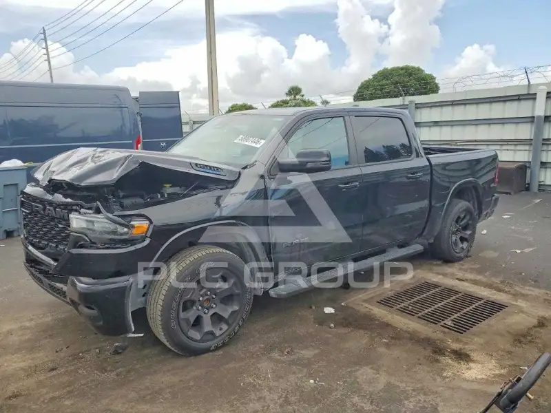 2025 RAM 1500 фото