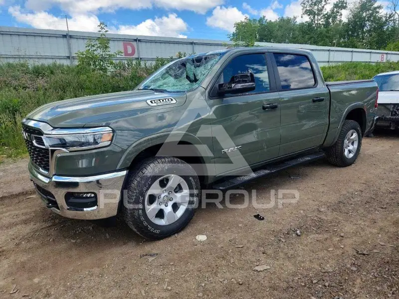 2025 RAM 1500 фото