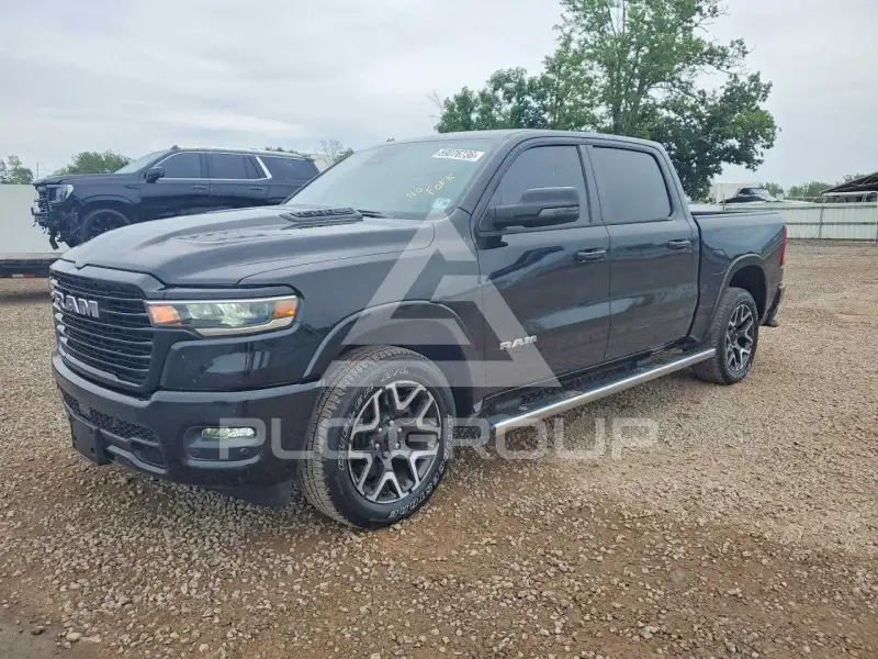 2025 RAM 1500 фото