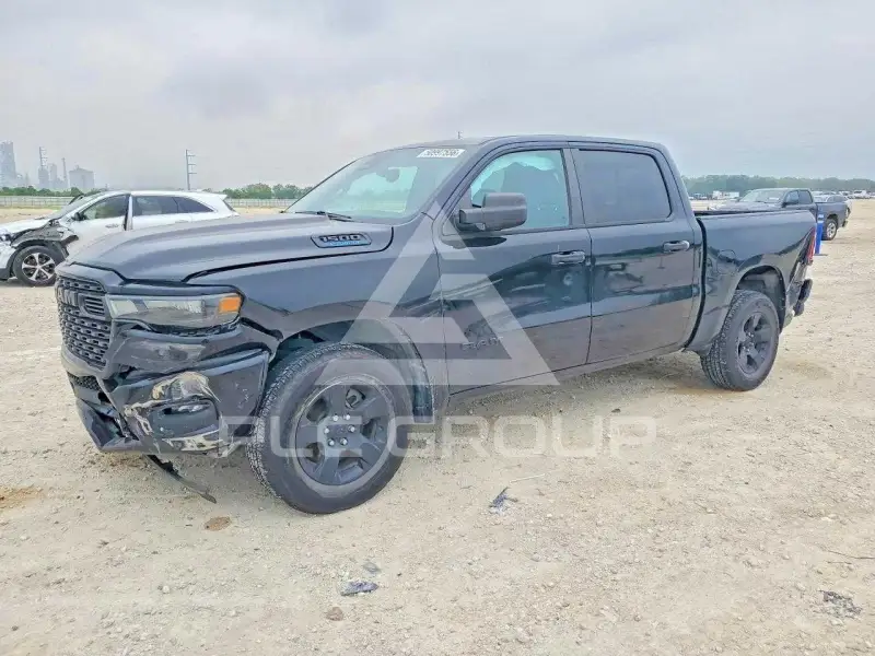 2025 RAM 1500 photo