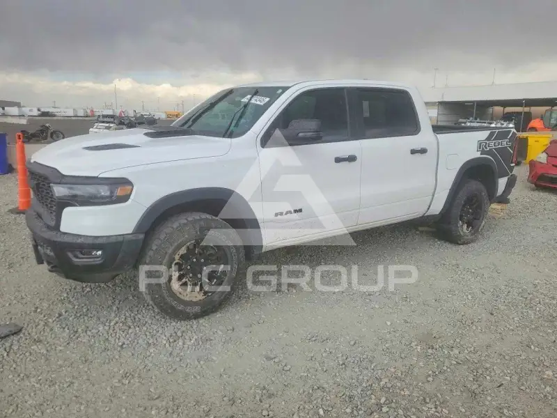 2025 RAM 1500 photo