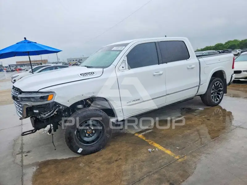 2025 RAM 1500 photo