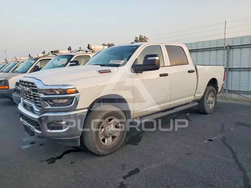 2025 RAM 3500 photo