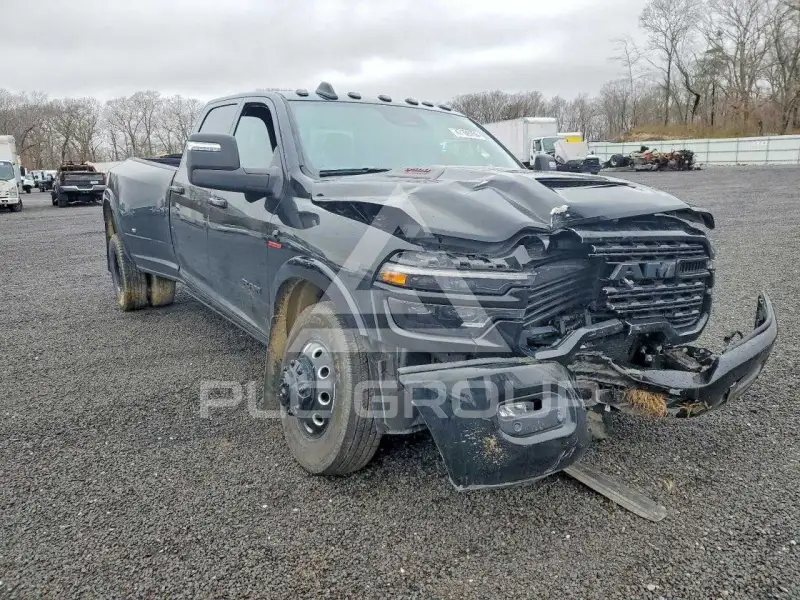 2025 RAM 3500 photo