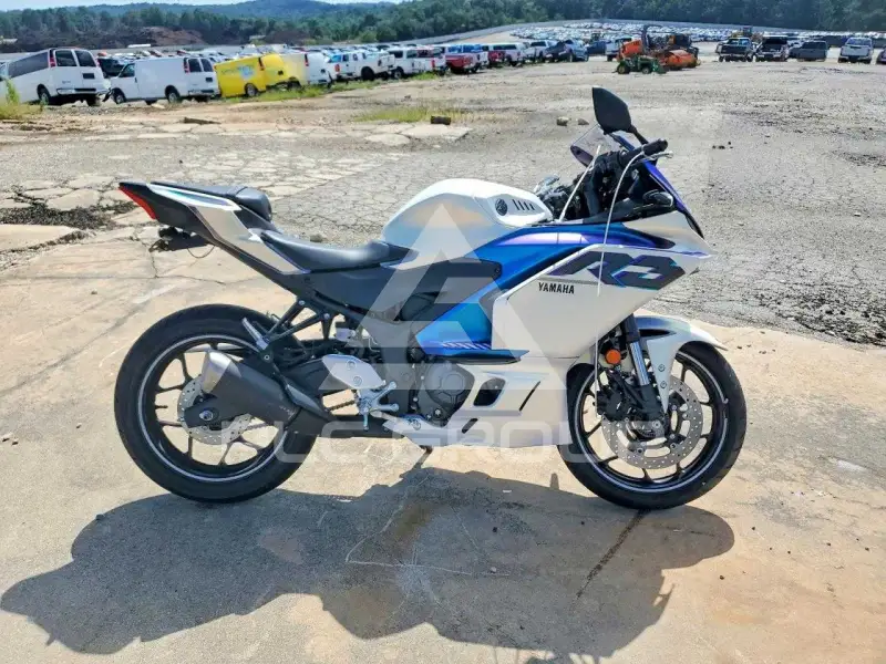 2025 Yamaha  фото