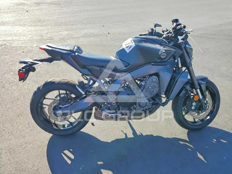 2025 Yamaha  фото