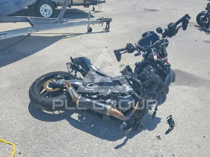 2025 Yamaha MT09 фото