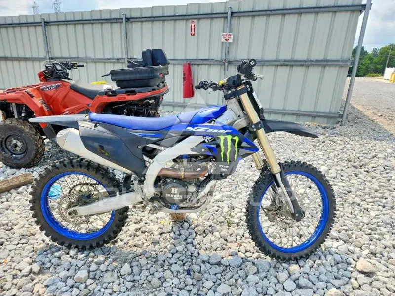 2025 Yamaha  фото