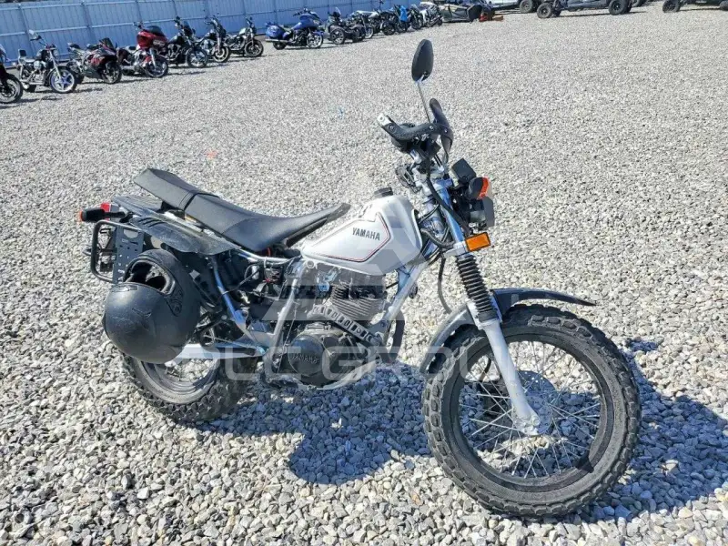 2025 Yamaha  фото