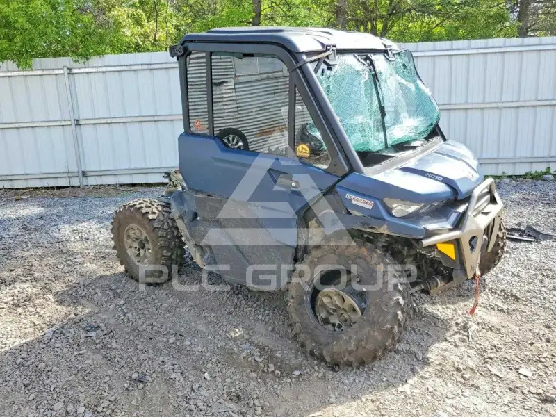 2025 Can-AM Atv photo