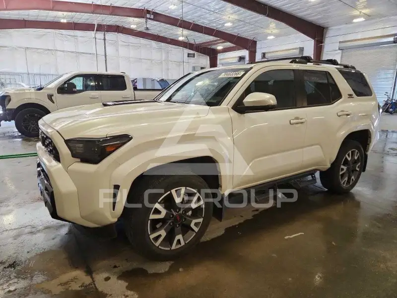 2025 Toyota 4 RUNNER фото