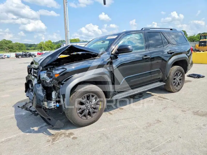 2025 Toyota 4 RUNNER photo