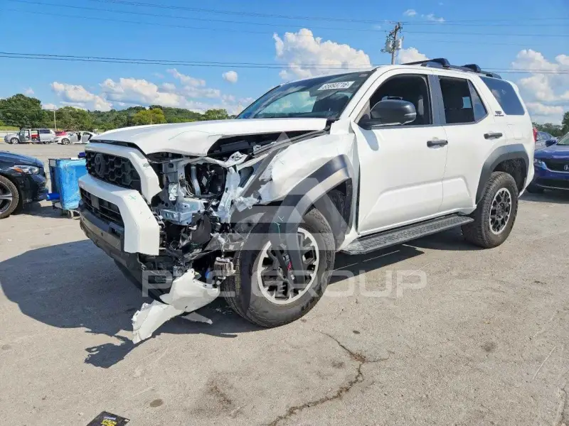 2025 Toyota 4 RUNNER photo