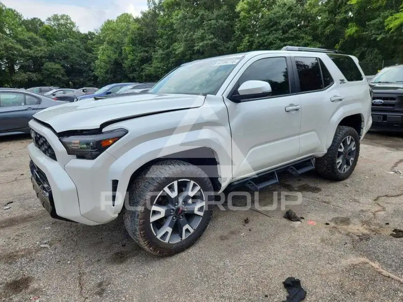 2025 Toyota 4 RUNNER фото