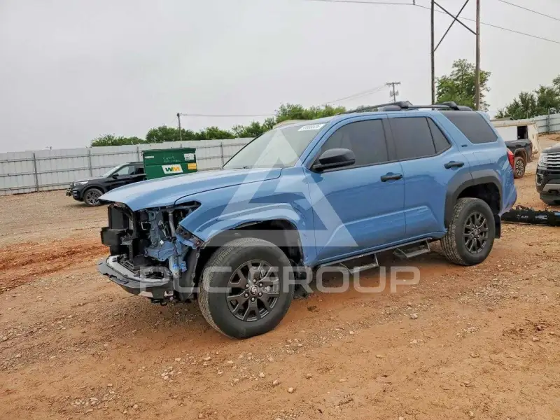 2025 Toyota 4 RUNNER photo