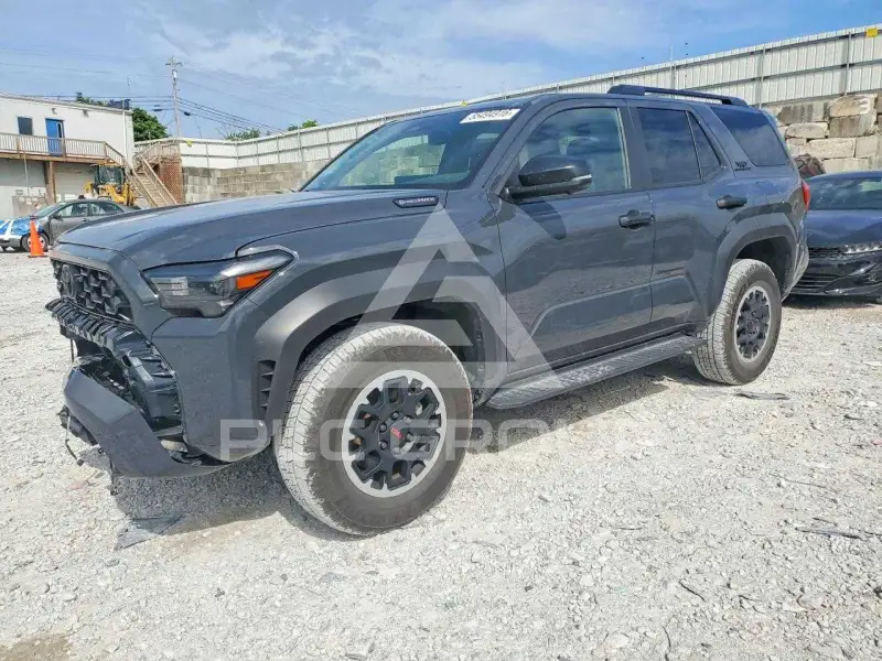 2025 Toyota 4 RUNNER photo